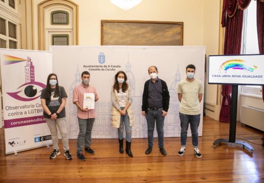 Neira destaca a atención persoal do Observatorio coruñés contra a Legtbifobia
